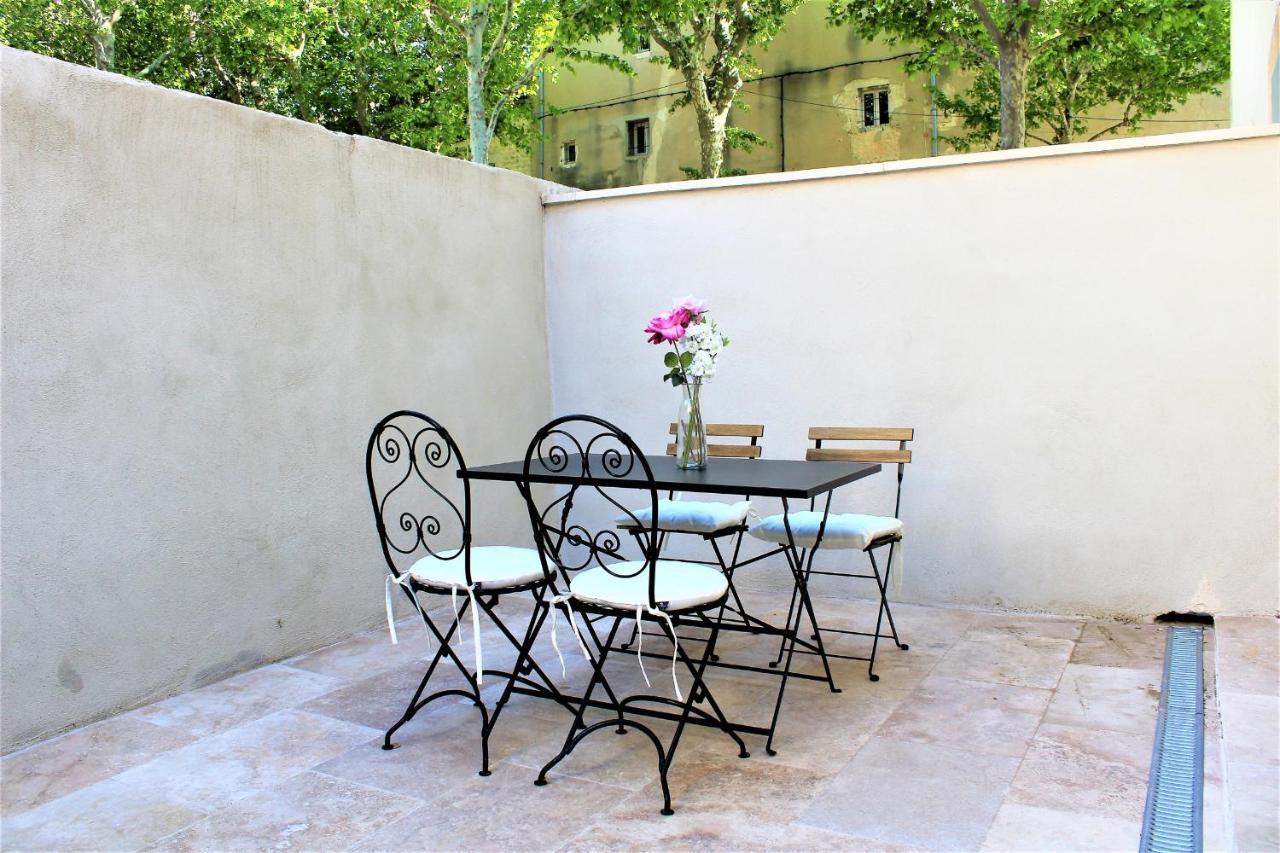 Appartement Avec Terrasse En Centre Ville De Saint Remy De Provence Buitenkant foto